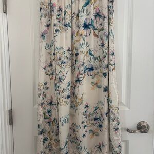 Floral Patterned Skirt - with pockets